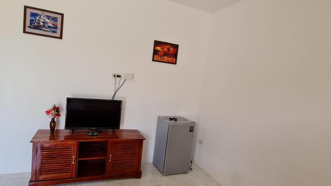 Babas Guesthouse Moalboal Εξωτερικό φωτογραφία
